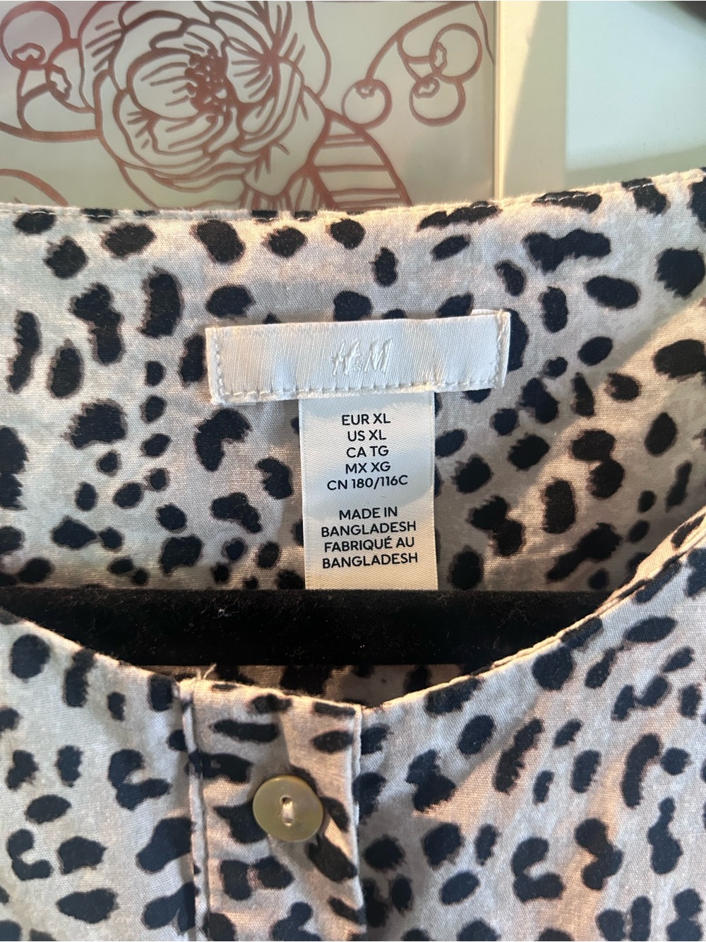 H&M Black and Light Beige Animal Print Button-Front Cotton Dress - Picture 3 of 6